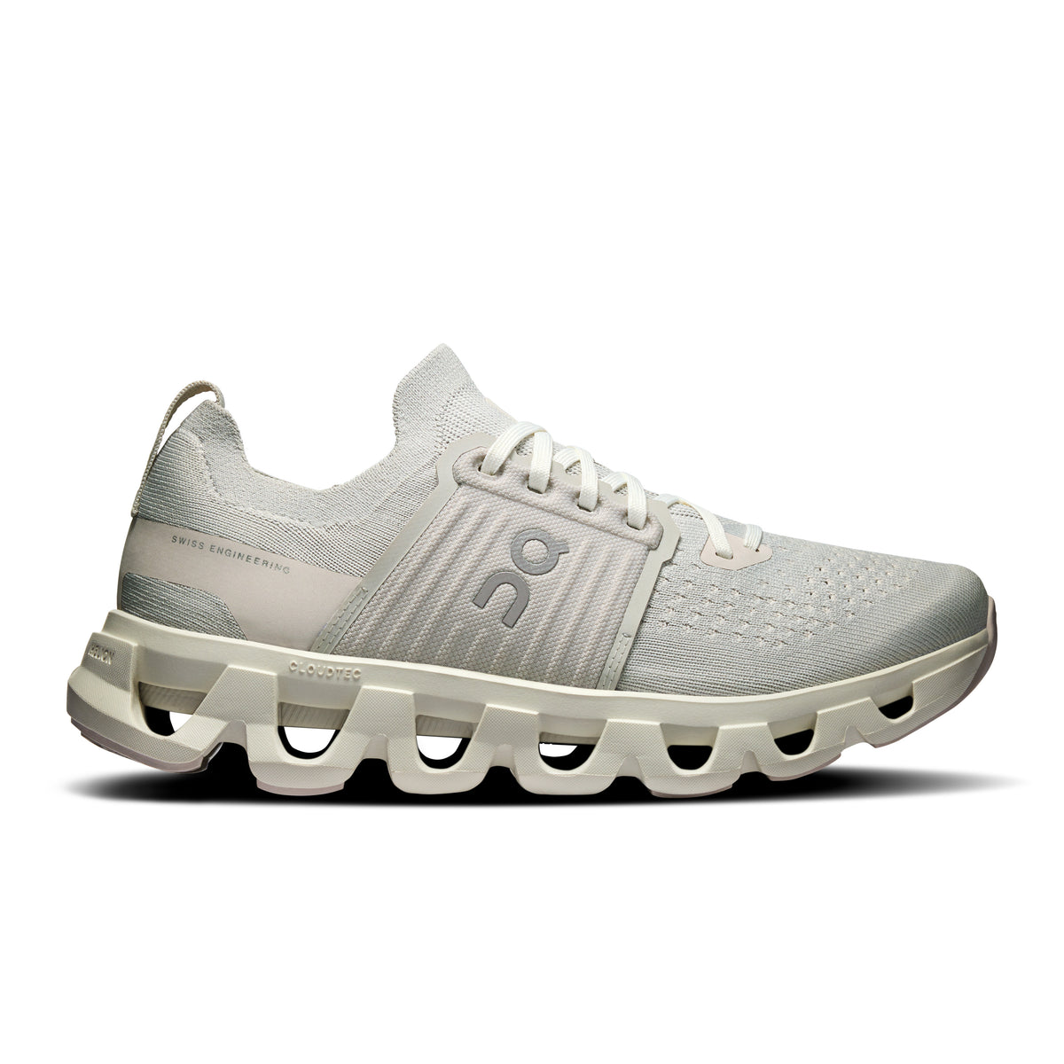 On Cloudswift 4 - Women's in Wolf / Sand - primary view