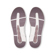 On THE ROGER Advantage - Women's in White / Heron - view 3