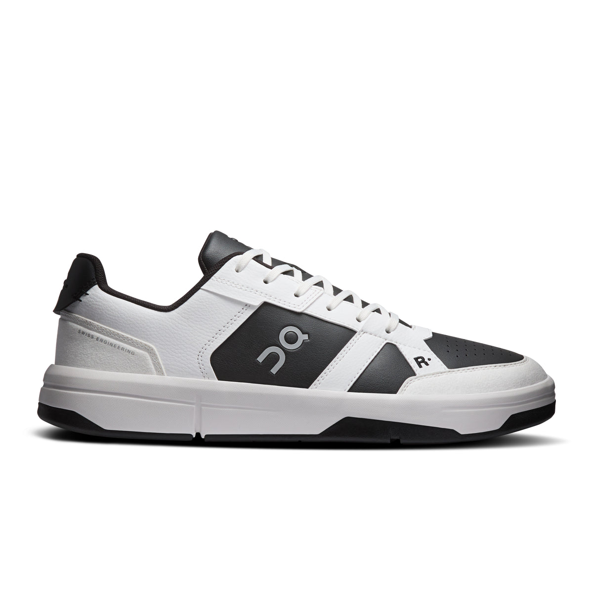 On THE ROGER Clubhouse - Men's in White / Onyx - primary view