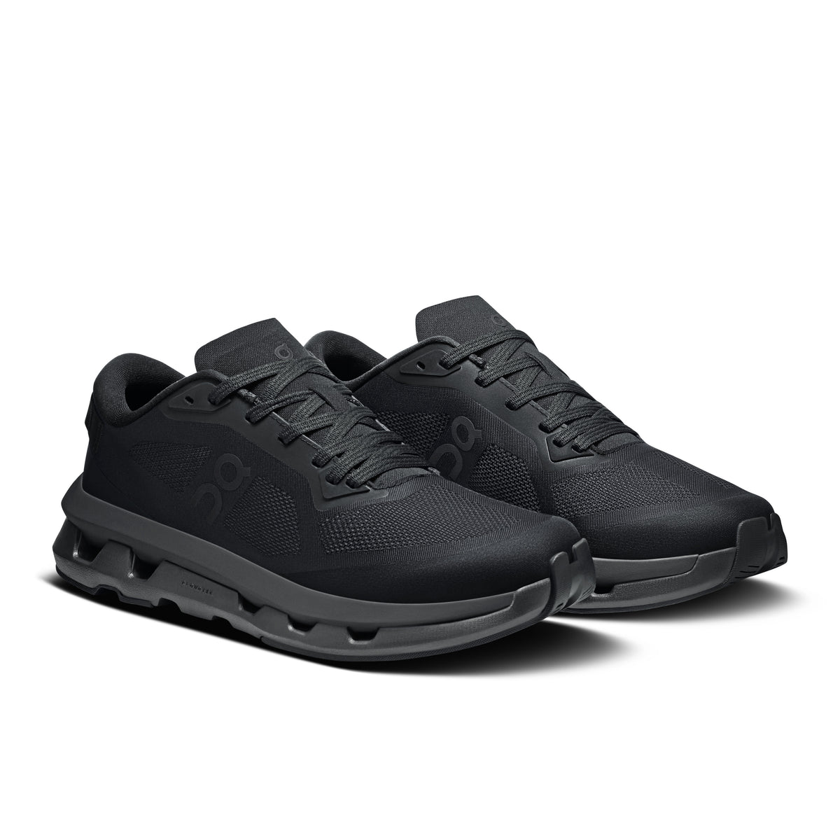 On Cloudzone - Women's in Black / Eclipse - view 6
