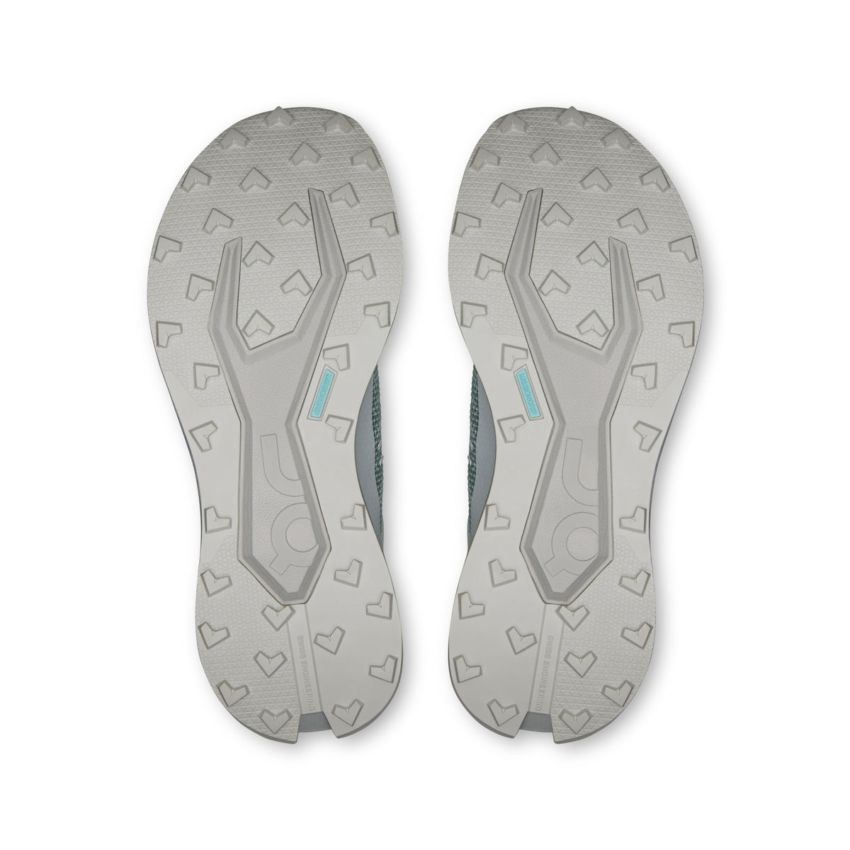 On Cloudultra 3 - Women's in Iceberg / Glacier - view 3
