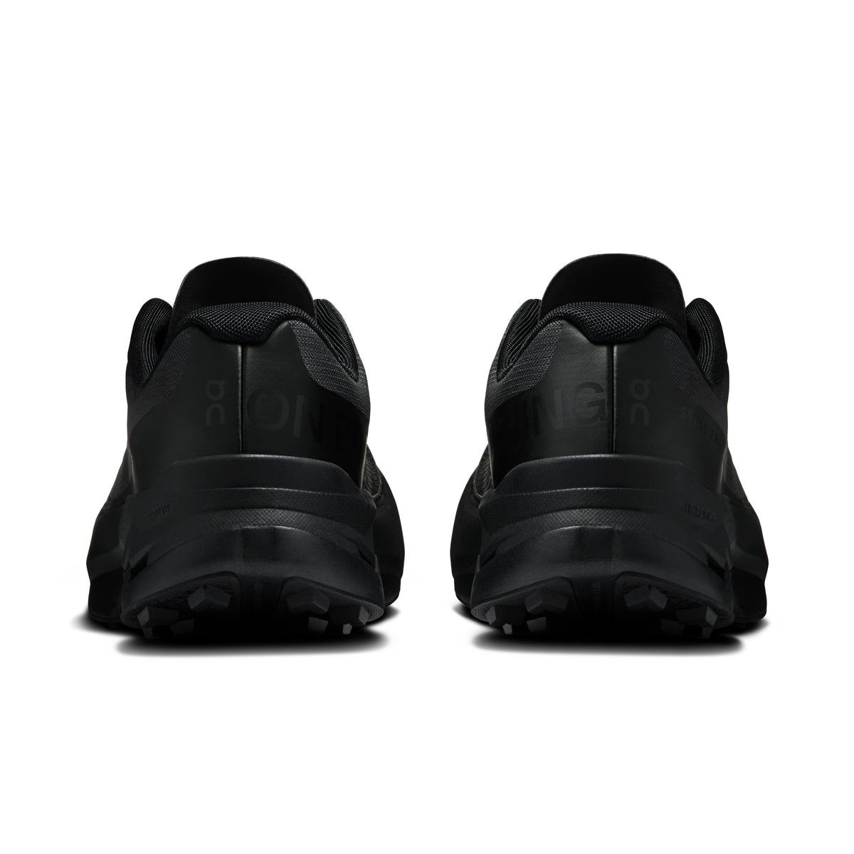 On Cloudultra Peak - Women's in Black / Black - view 5
