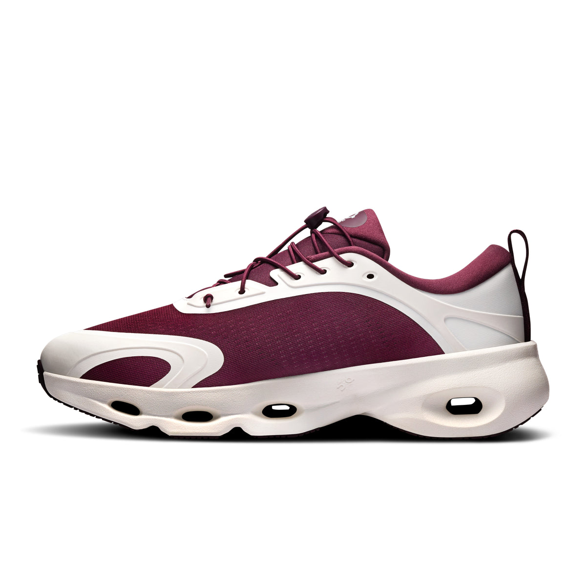 On Cloudsolo LOEWE - Men's in Burgundy / Eggshell - view 4