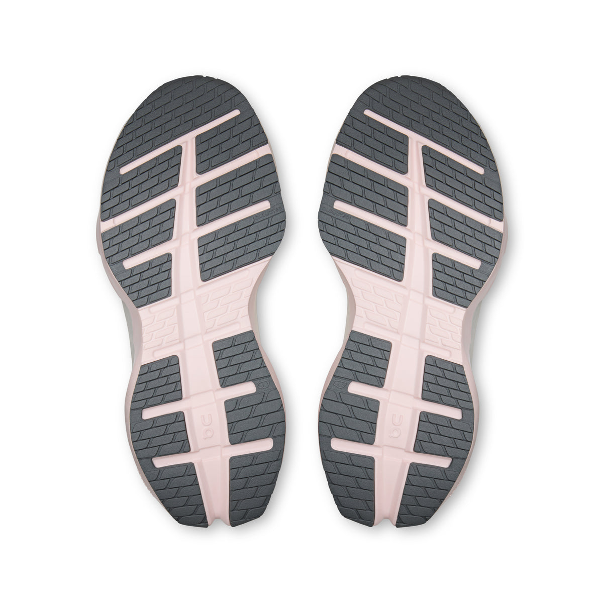 On Cloudrunner 3 Max - Women's in White / Salt - view 3