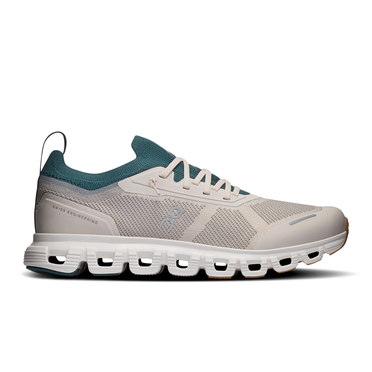 On Cloud 6 Versa - Women's in Pearl / Larch - primary view