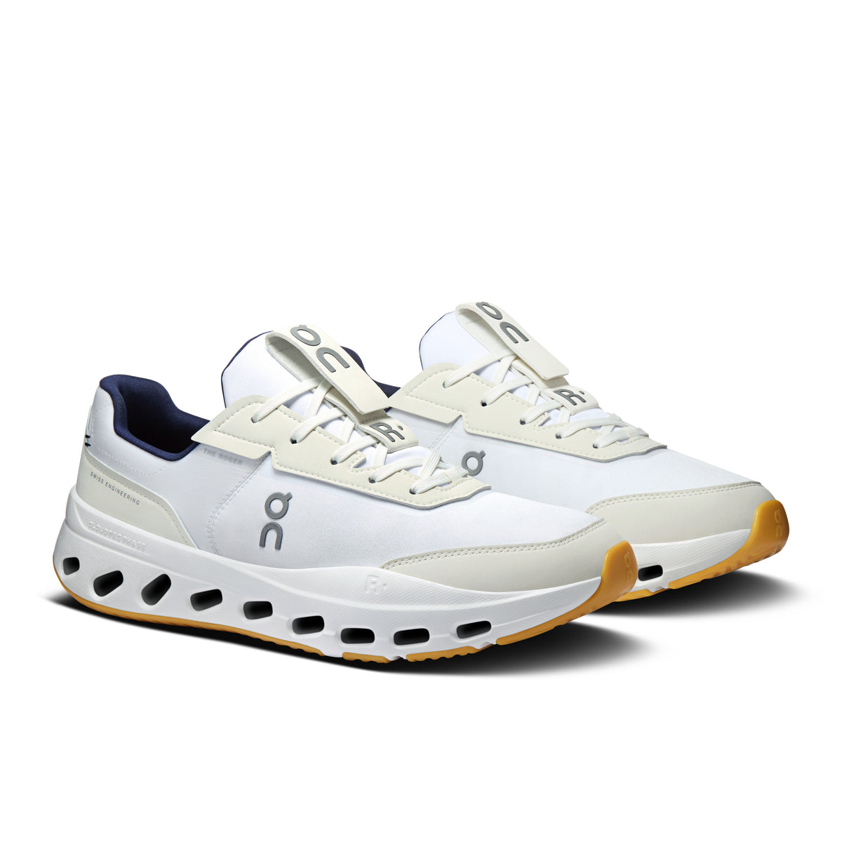 On THE ROGER Wildcard - Men's in White / Midnight - view 6