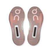 On THE ROGER Clubhouse Pro 2 Clay - Women's in Oyster / Doe - view 3