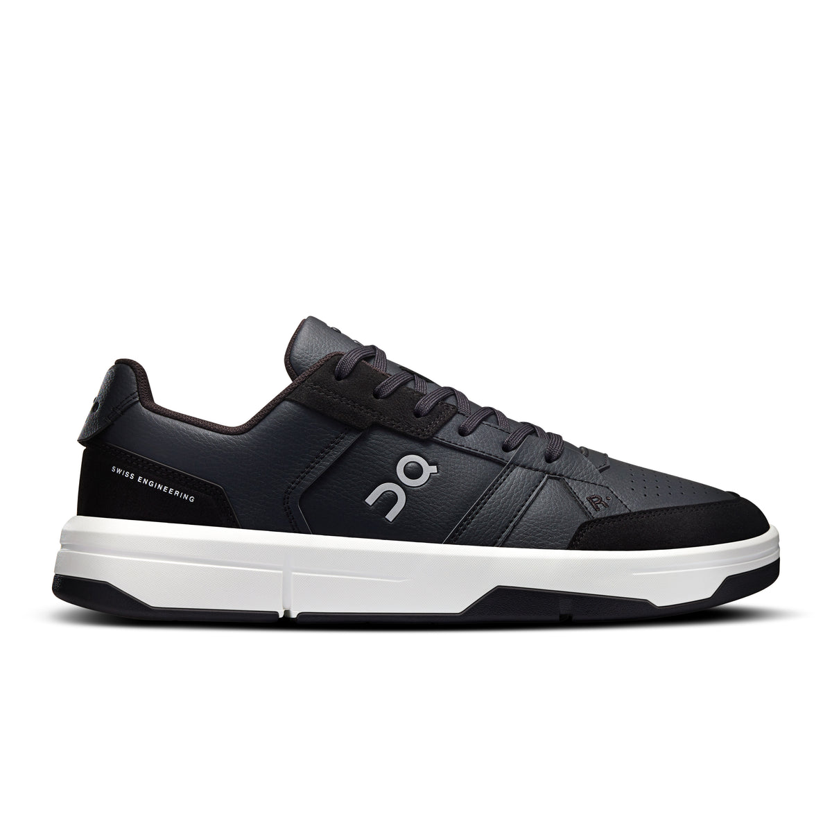 On THE ROGER Clubhouse - Men's in Black / White - primary view