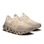 On Cloudswift Amp - Women's in Sand / Desert - view 6