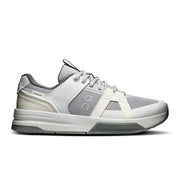 On THE ROGER Clubhouse Pro 2 Clay - Men's in Glacier / Frost - primary view