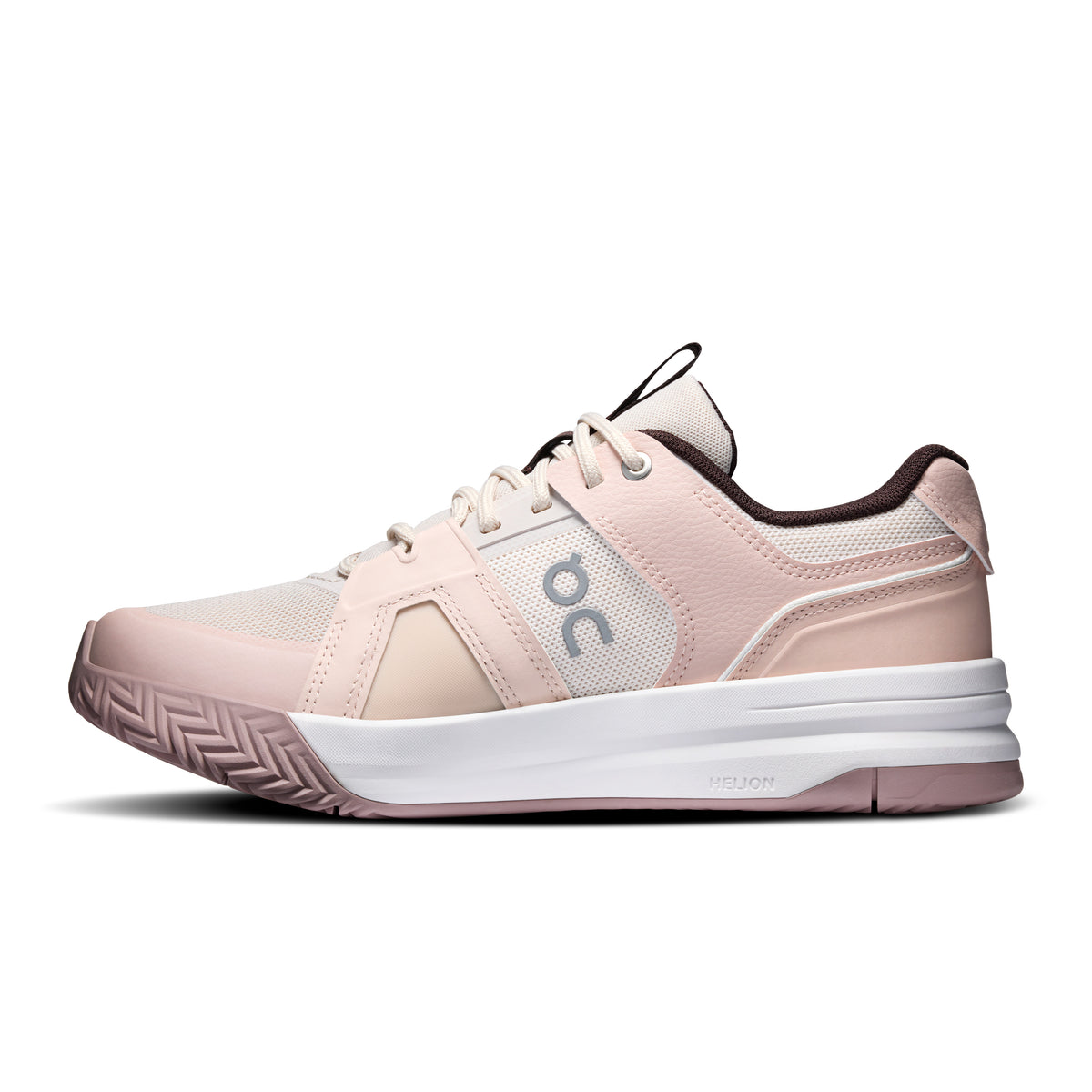 On THE ROGER Clubhouse Pro 2 Clay - Women's in Oyster / Doe - view 4