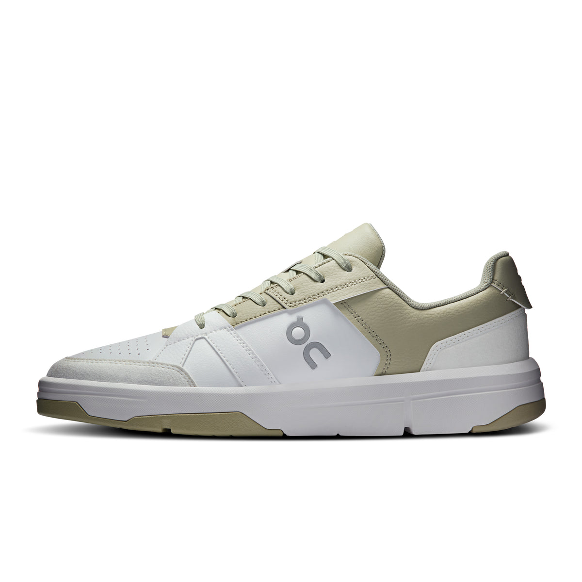 On THE ROGER Clubhouse - Men's in White / Chalk - view 4
