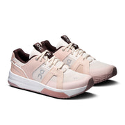 On THE ROGER Clubhouse Pro 2 Clay - Women's in Oyster / Doe - view 6