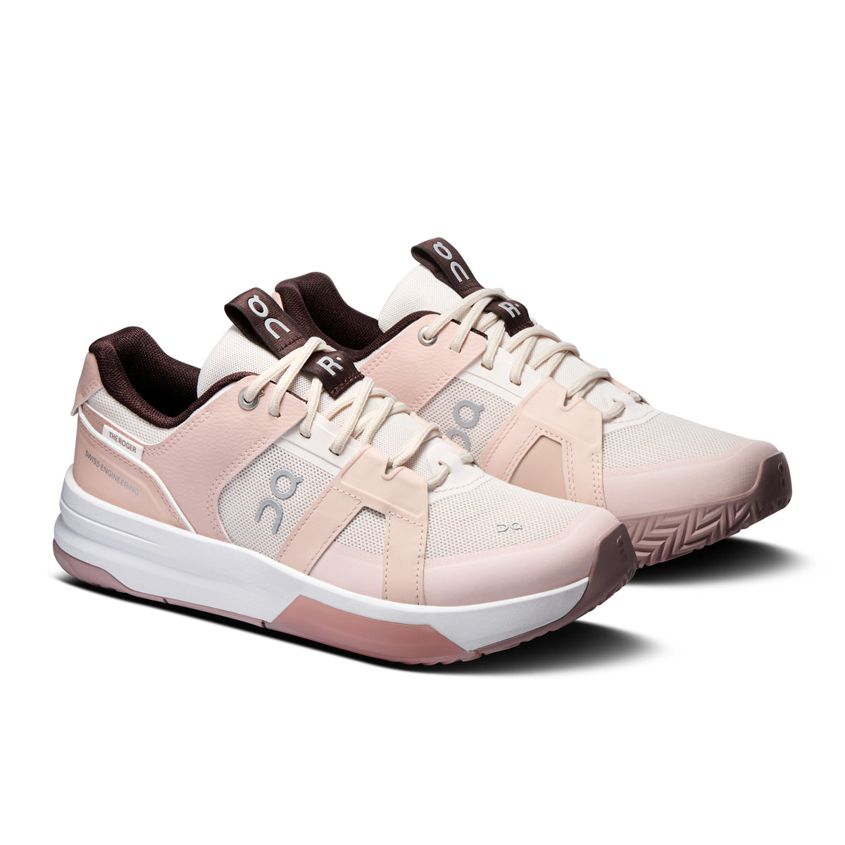 On THE ROGER Clubhouse Pro 2 Clay - Women's in Oyster / Doe - view 6
