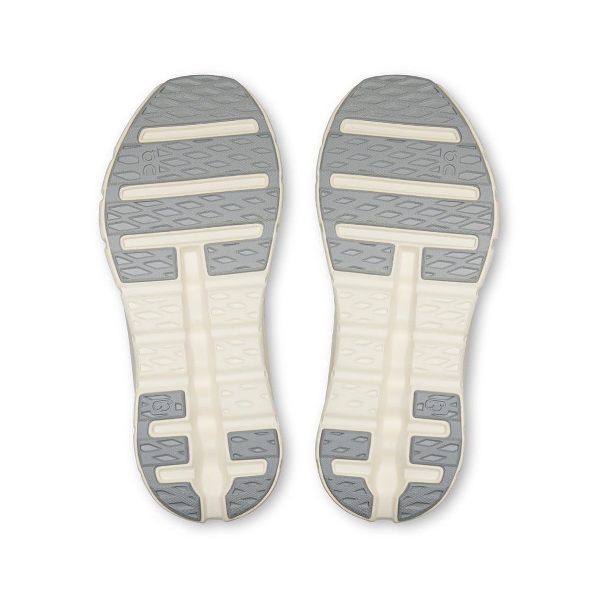 On Cloudtilt Arc - Women's in Alloy / Ivory - view 3
