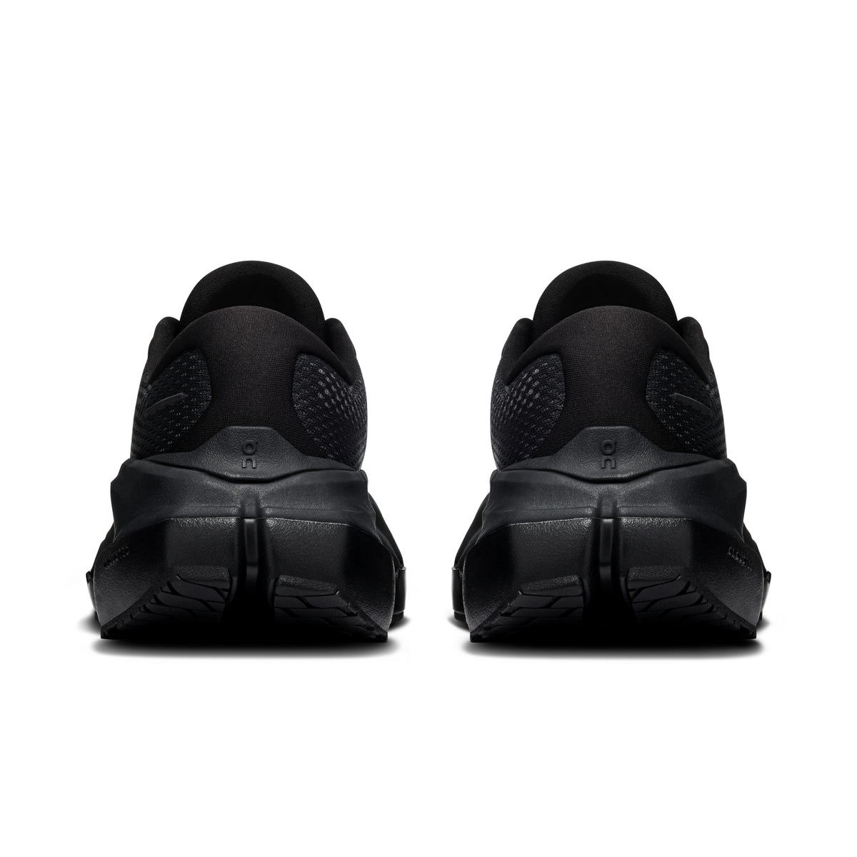 On Cloudrunner 3 Max - Women's in Black / Black - view 5