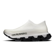 On LightSpray Cloudmonster 3 Hyper - Unisex in Black / Apollo - view 4