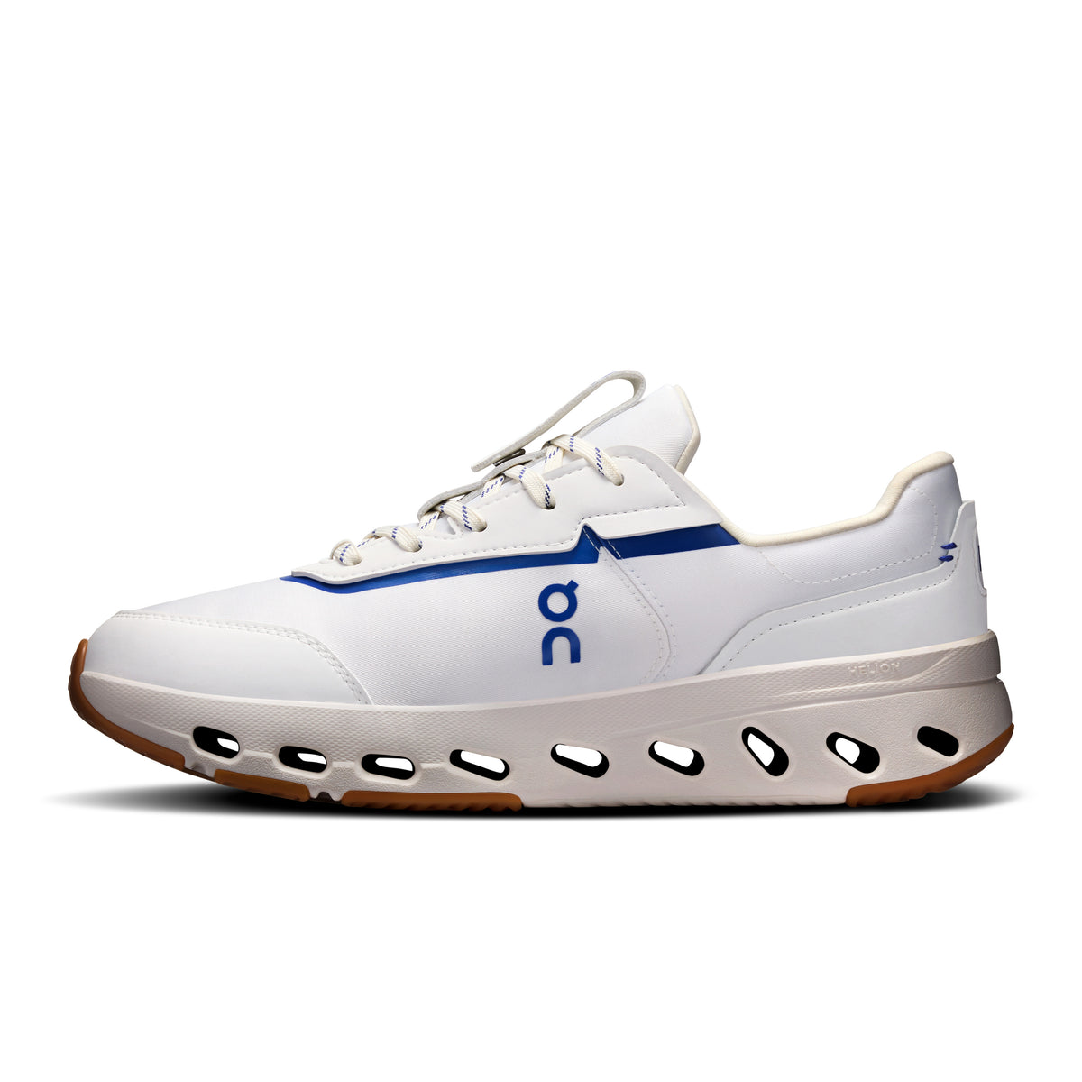 On THE ROGER Wildcard LC - Women's in White / Indigo - view 4