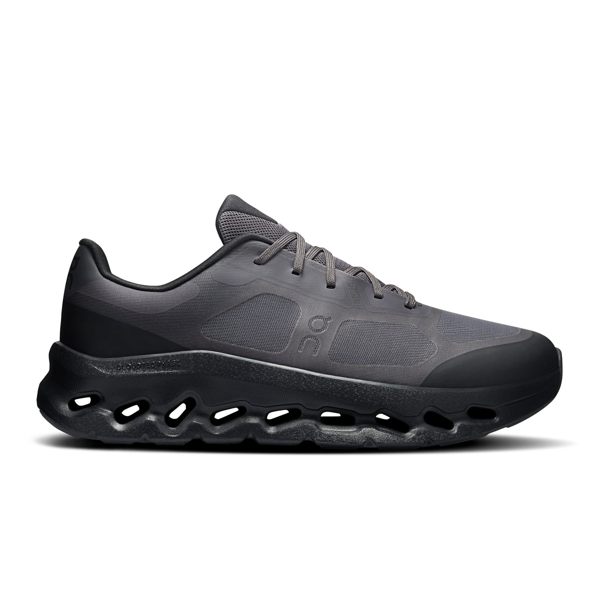 On Cloudtilt Remix - Men's in Black / Black - primary view