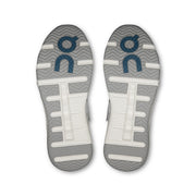 On THE ROGER Wildcard - Men's in Glacier / Ivory - view 3