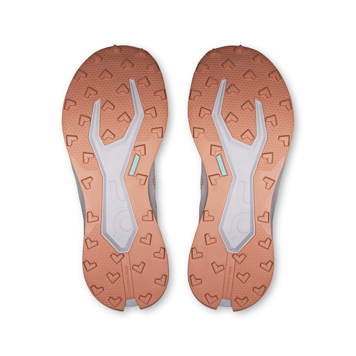 On Cloudultra 3 - Women's in Oyster / Ether - view 3