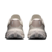 On Cloudvista 3 - Women's in Pearl / Cinder - view 5