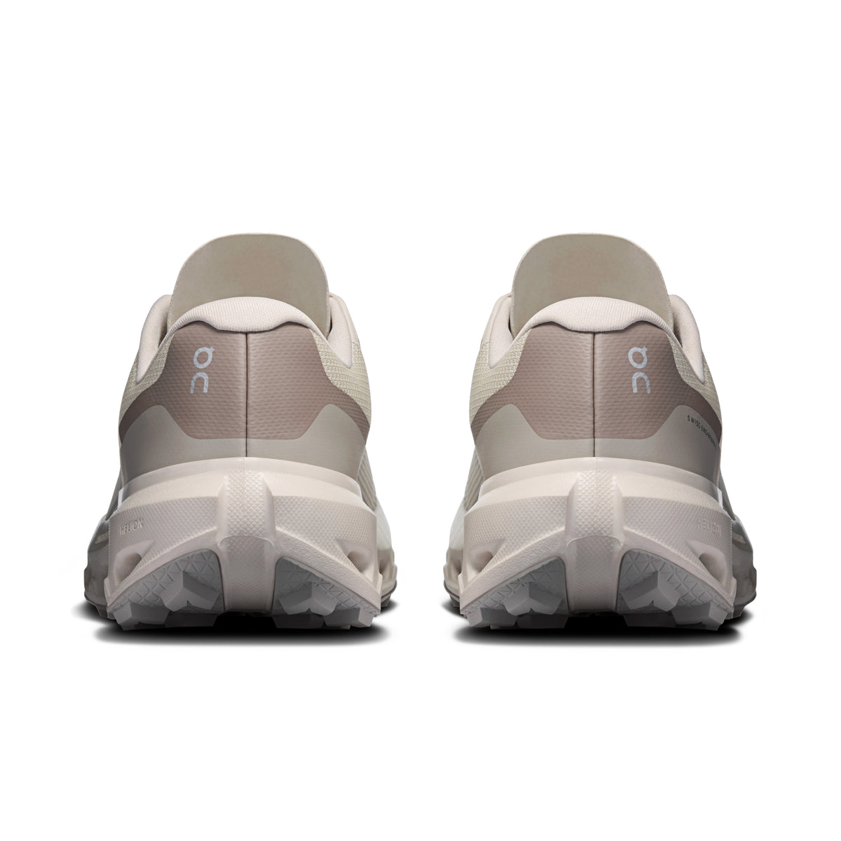 On Cloudvista 3 - Women's in Pearl / Cinder - view 5