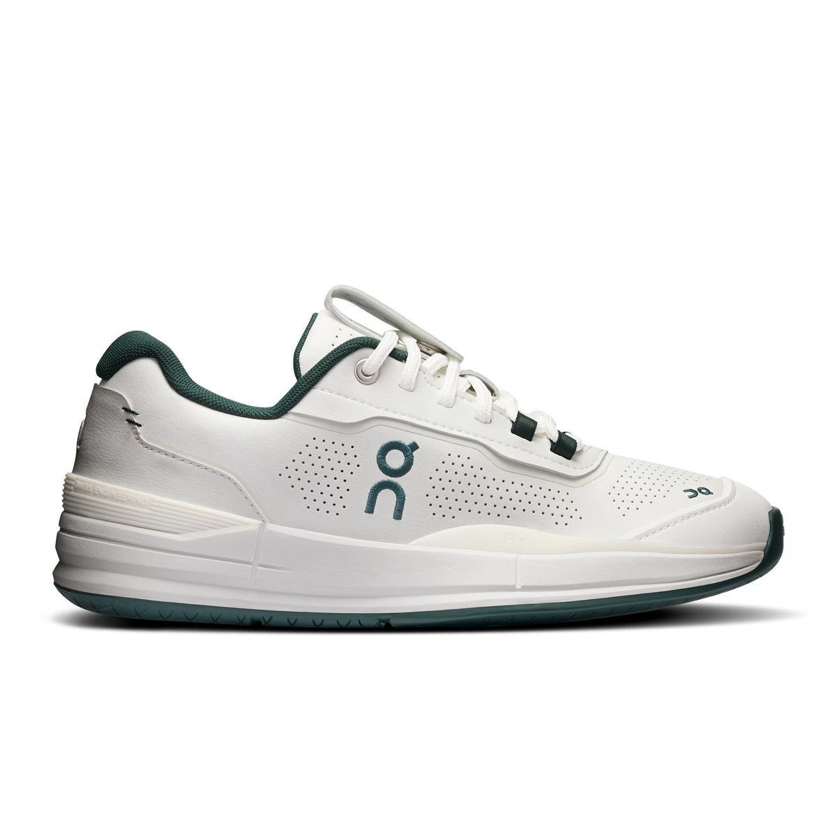 On THE ROGER Pro LDN - Women's in White / Evergreen - primary view