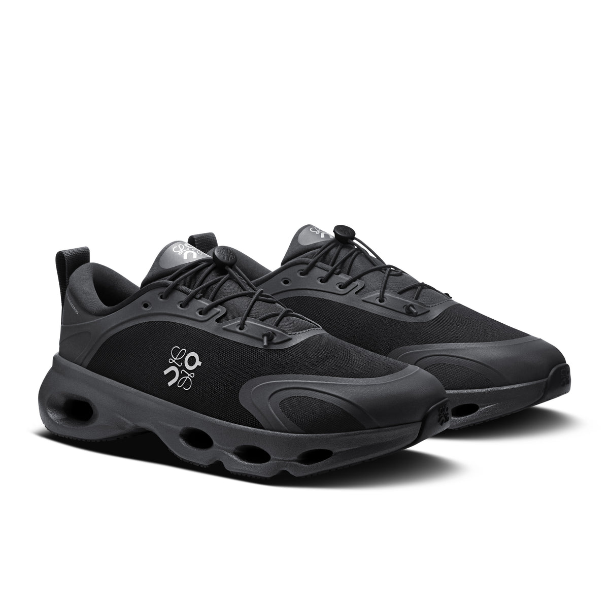 On Cloudsolo LOEWE - Men's in Black - view 6