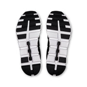 On Cloud 6 Wide - Women's in Black / White - view 3