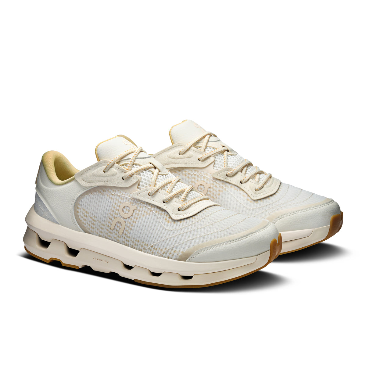 On Cloudzone Moon - Women's in Ivory / Putty - view 6