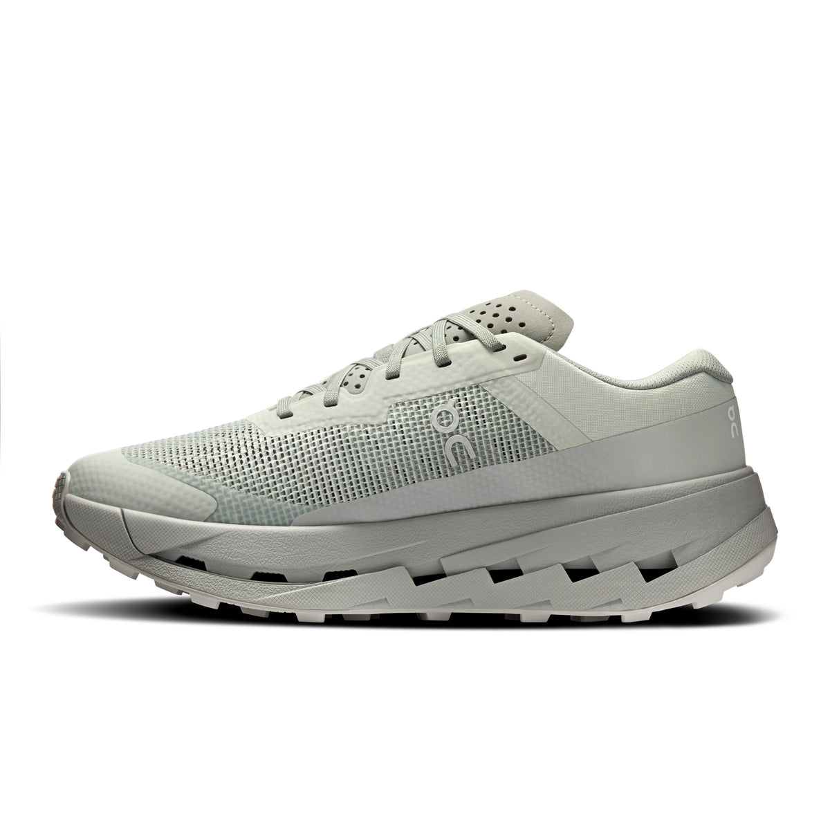 On Cloudultra 3 - Women's in Iceberg / Glacier - view 4