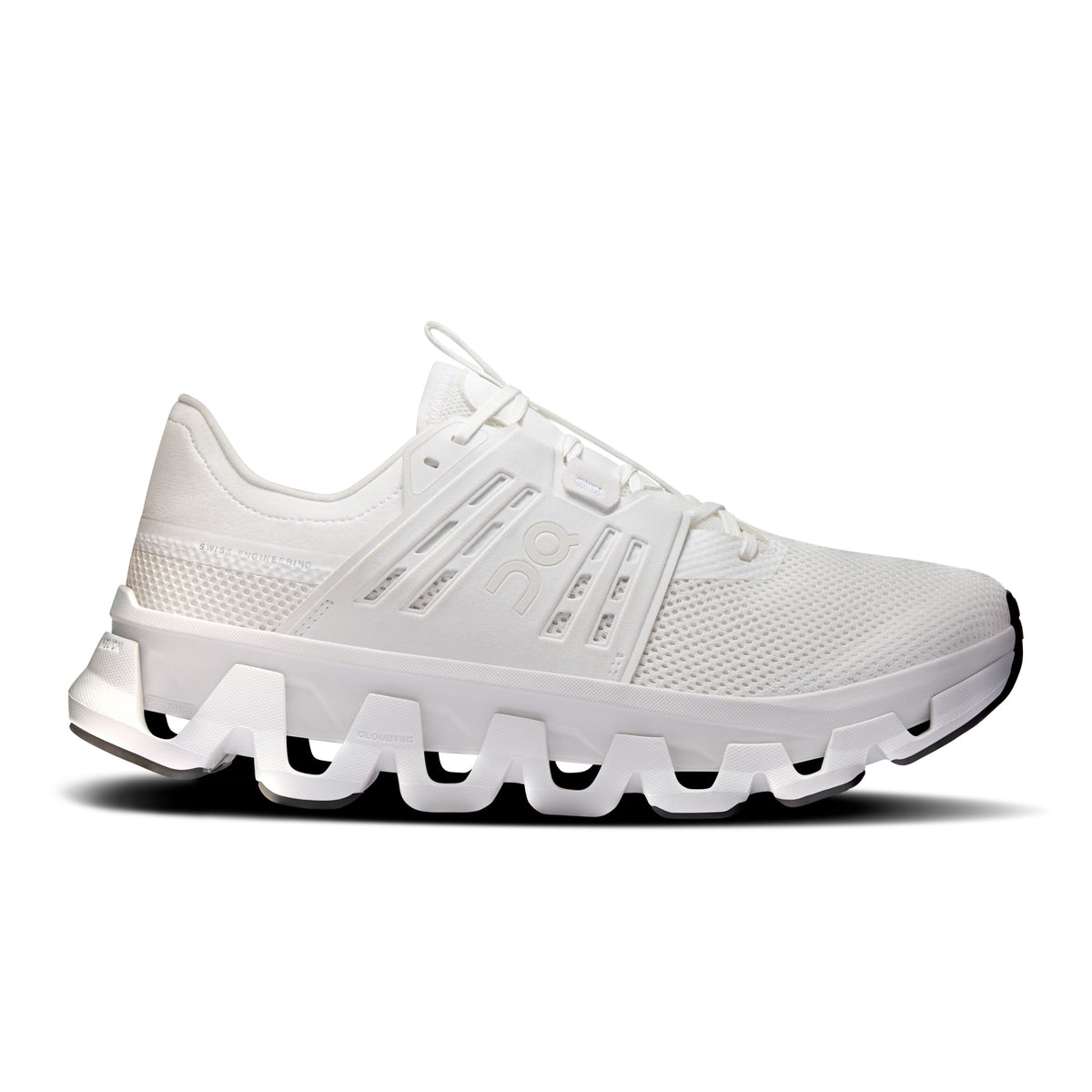 On Cloudswift Amp - Men's in White / White - primary view