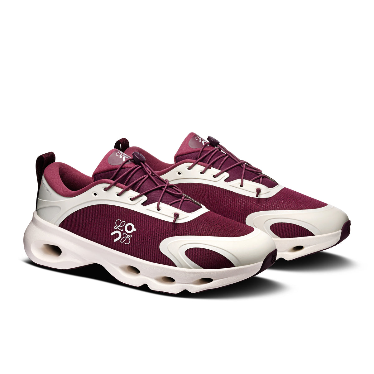 On Cloudsolo LOEWE - Men's in Burgundy / Eggshell - view 6