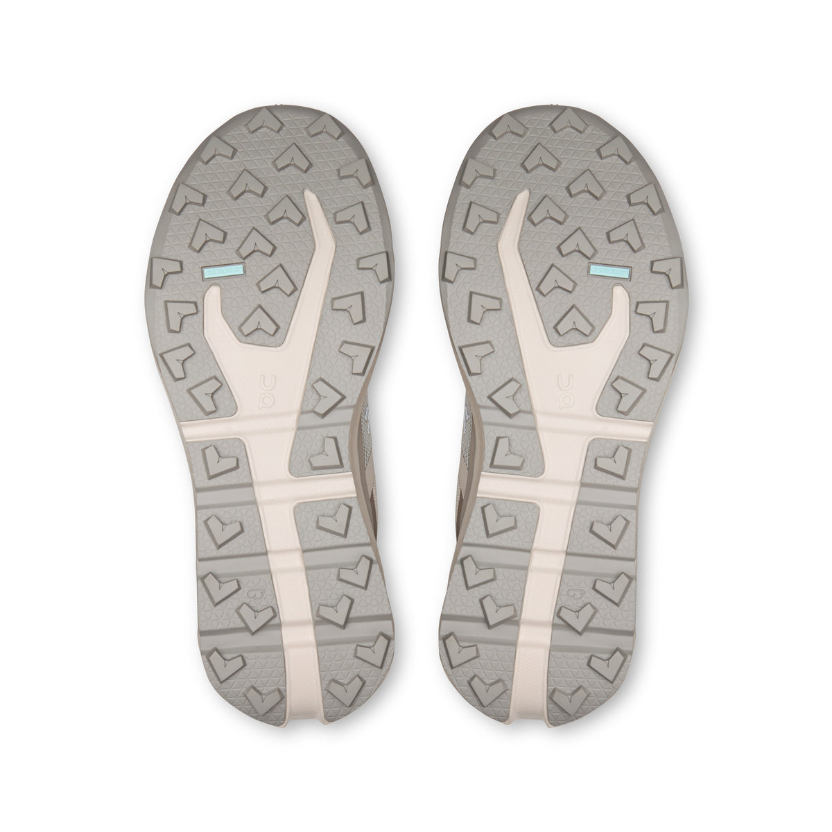 On Cloudvista 3 - Women's in Pearl / Cinder - view 3