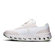 On THE ROGER Wildcard - Men's in White / Sage - view 4