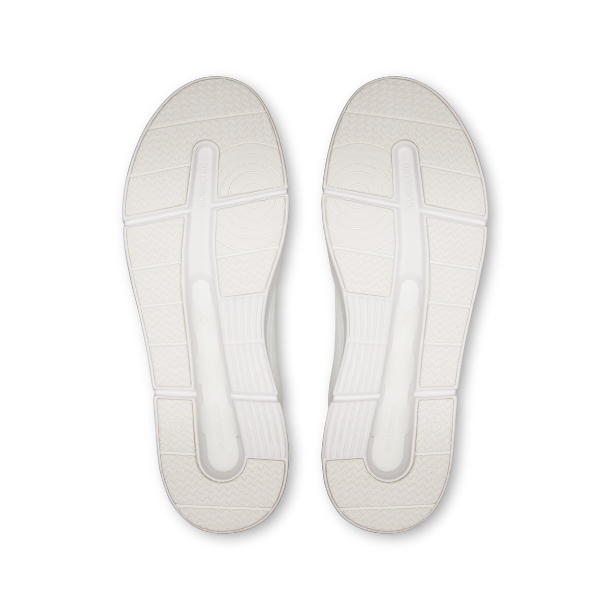 On THE ROGER Centre Court - Men's in White / White - view 3