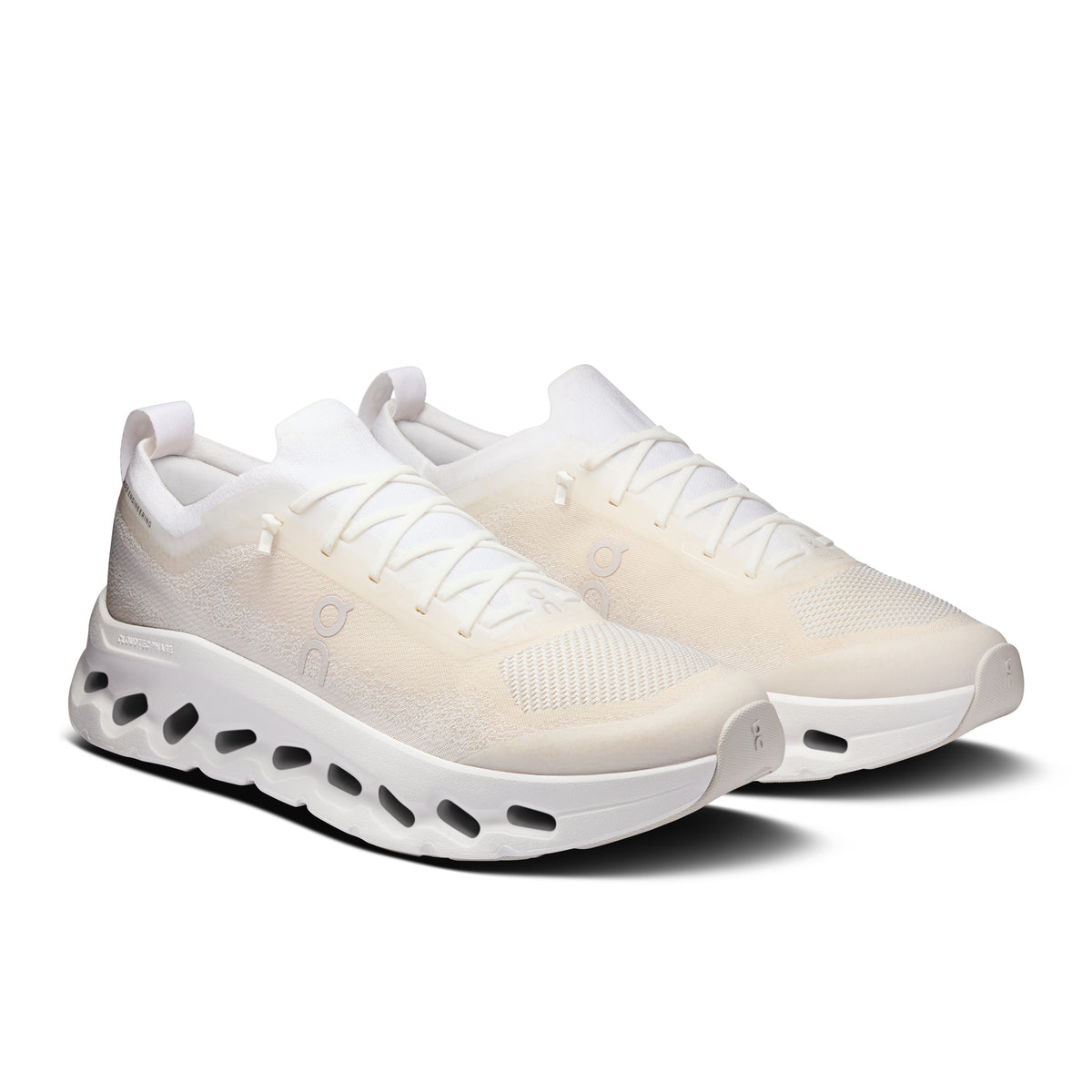 On Cloudtilt Moon - Men's in White / Frost - view 6