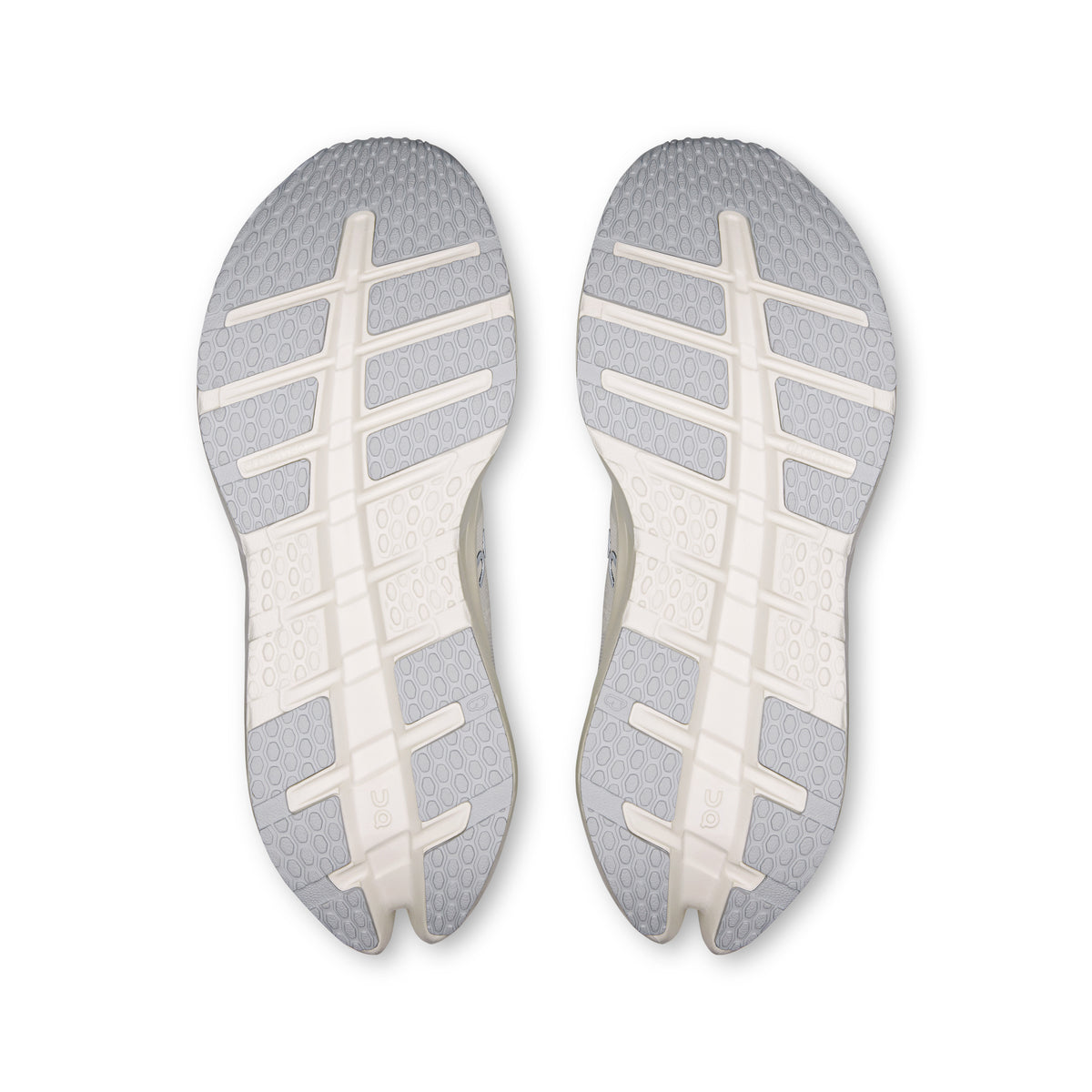 On Cloudrunner 3 Wide - Women's in White / Ivory - view 3