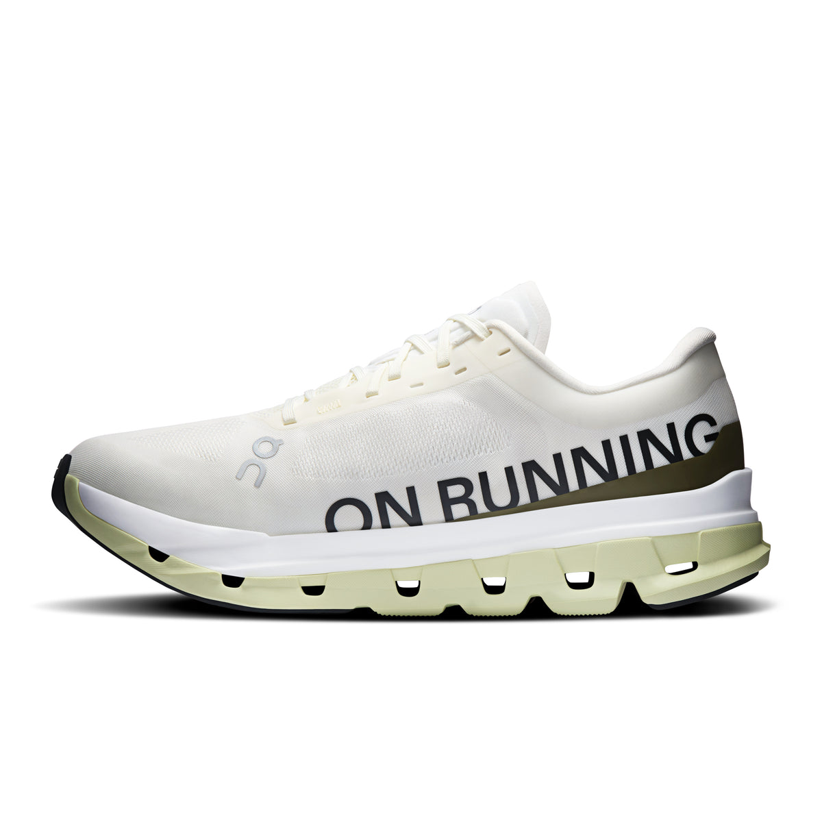 On Cloudflow 5 - Men's in Ivory / Linen - view 4