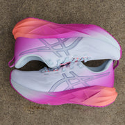Women's ASICS Novablast 5