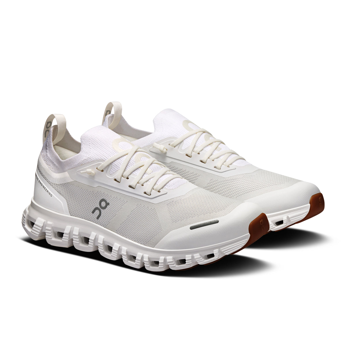On Cloud 6 Versa - Women's in White / White - view 6