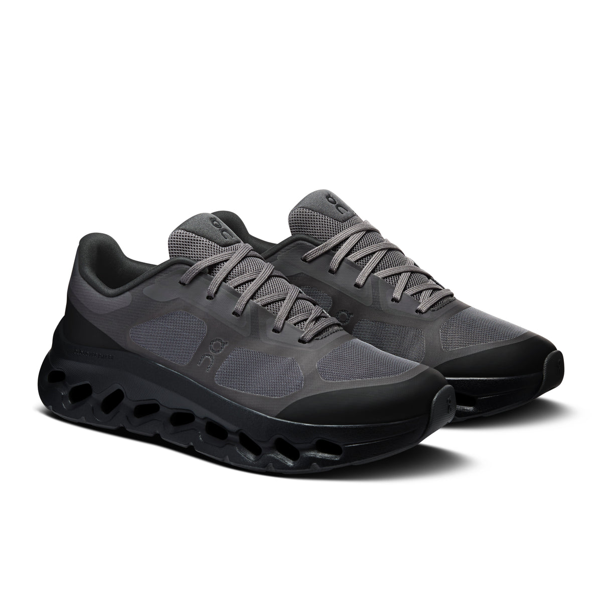 On Cloudtilt Remix - Women's in Black / Black - view 6