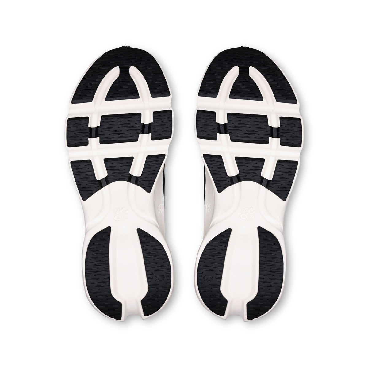 On Cloudsolo LOEWE - Women's in Black / Eggshell - view 3