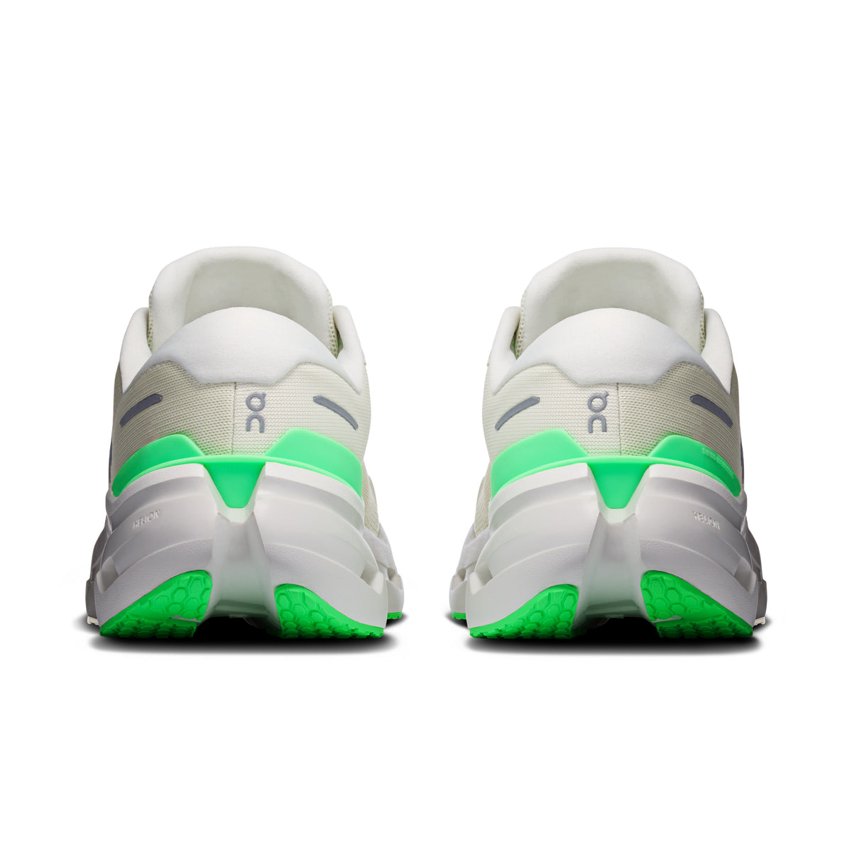On Cloudrunner 3 Wide - Men's in Ghost / Verdite - view 5