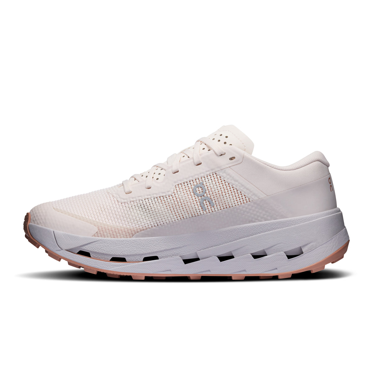 On Cloudultra 3 - Women's in Oyster / Ether - view 4