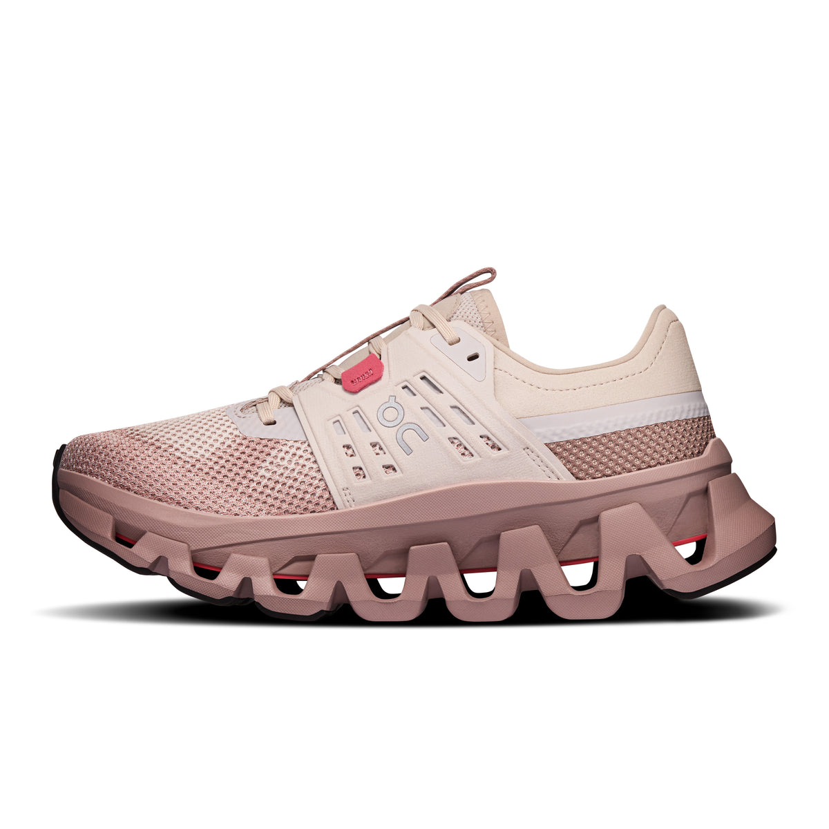 On Cloudswift Amp - Women's in Pearl / Biscuit - view 4