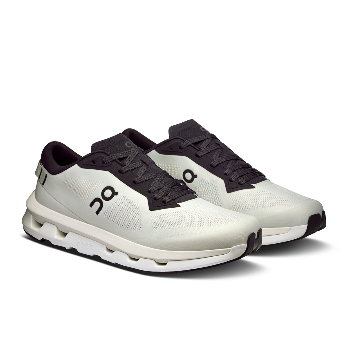 On Cloudzone - Men's in Ice / Black - view 6