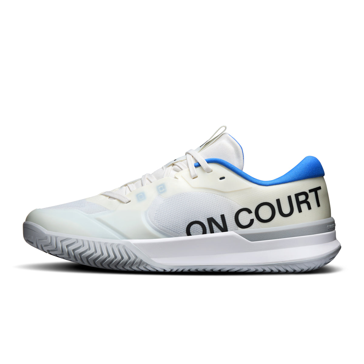 On THE ROGER Pro 3 Clay - Men's in Ivory / Jay - view 4