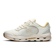 On Cloudzone Moon - Women's in Ivory / Putty - view 4